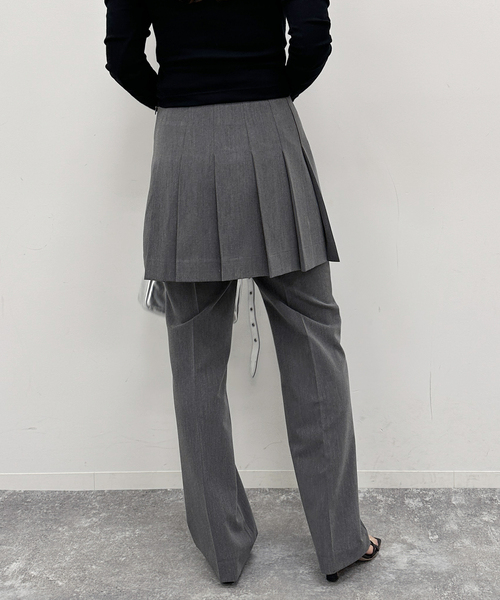 U by SPICK&SPAN（ユーバイスピックアンドスパン）の「チェーン