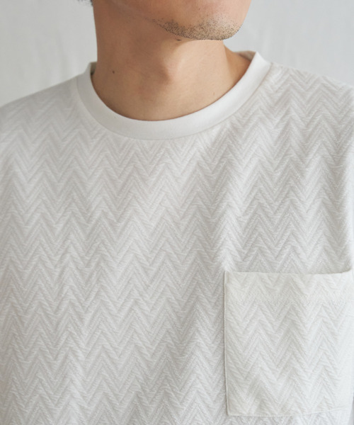 ikka(イッカ)の「ヘリンボンフクレジャカードTシャツ(Tシャツ/カットソー・メンズ・ホワイト/オリーブ/ブラック/グレー・M/L/XL/S)」の8枚目の写真