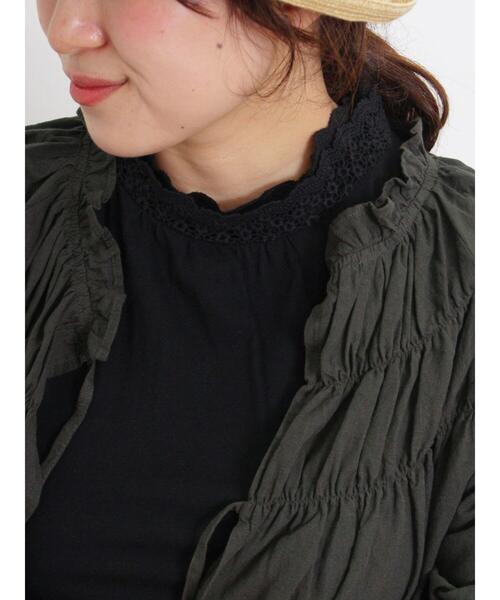 Samansa Mos2（サマンサ モスモス）の「重ねレース襟ノースリーブ（Tシャツ/カットソー・レディース・オフホワイト/キナリ/ブラック・F）」の3枚目の写真