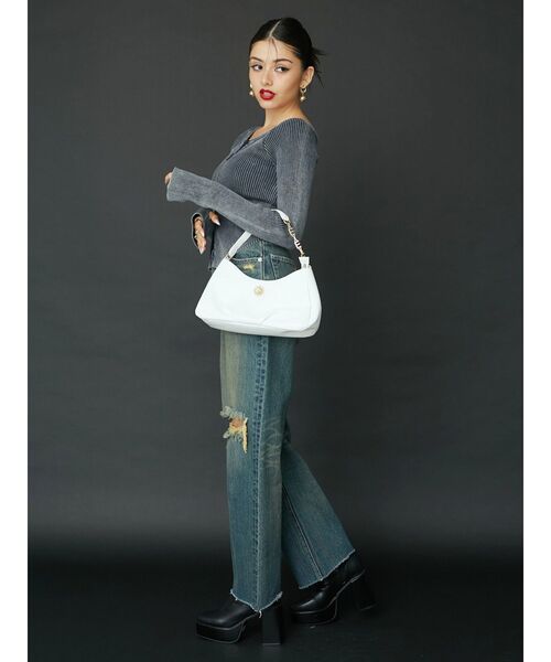 EVRIS（エヴリス）の「チェーンハンドBAG（ハンドバッグ・レディース・ブラック/ブルー/ホワイト・FREE）」の18枚目の写真