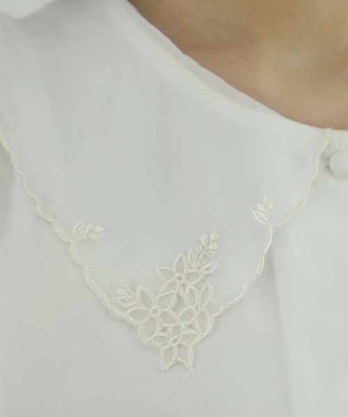 F i.n.t（フィント）の「ペンタス刺繍シアー衿ブラウス/fint（シャツ/ブラウス・レディース・オフホワイト/ラベンダー・FREE）」の11枚目の写真