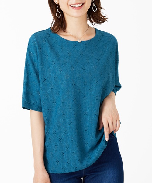 BELLUNA PLUS（ベルーナ）の「総レース素材ドルマンプルオーバー（Tシャツ/カットソー・レディース・イエロー/ネイビー/ライトブルーグレー/ブラック/ライトベージュ/オフホワイト/ターコイズブルー・MEDIUM/LARGE/X-LARGE）」の20枚目の写真