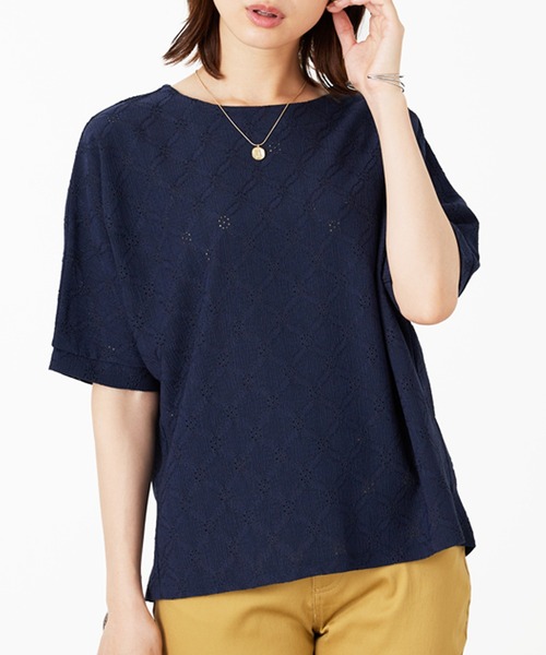 BELLUNA PLUS（ベルーナ）の「総レース素材ドルマンプルオーバー（Tシャツ/カットソー・レディース・イエロー/ネイビー/ライトブルーグレー/ブラック/ライトベージュ/オフホワイト/ターコイズブルー・MEDIUM/LARGE/X-LARGE）」の16枚目の写真