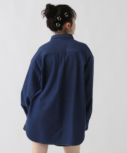 GLOBAL WORK(グローバルワーク)の「大人見えデニムシャツ/AND YUA ANY/115723(シャツ/ブラウス・キッズ・ブラック/ワンウォッシュ・FREE)」の13枚目の写真
