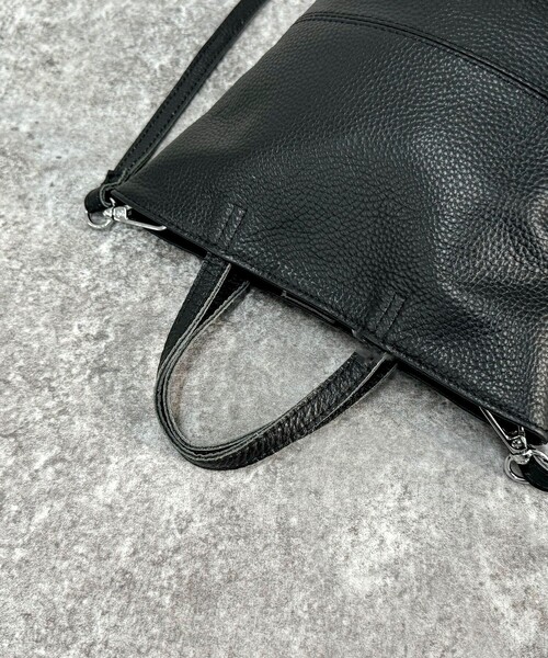 fredy emue（フレディエミュ）の「シュリンクレザーバケツトートバック（ショルダーバッグ・レディース・ブラック/シルバー・FREE）」の15枚目の写真