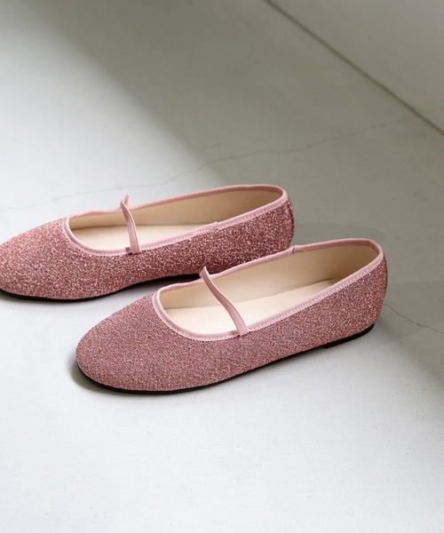 menue(メヌエ)の「ラウンドトゥ ゴムストラップ バレエシューズ(バレエシューズ・レディース・ブラック系その他/ゴールド/ピンク/シルバー/ブラック/ブラック系その他2/ブラウン系その他2/ホワイト系その他/ブラウン系その他/レッド・25.0cm/24.5cm/23.0cm/22.5cm/22.0cm/21.5cm/26.0cm/25.5cm/24.0cm/23.5cm)」の7枚目の写真