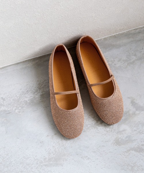 menue(メヌエ)の「ラウンドトゥ ゴムストラップ バレエシューズ(バレエシューズ・レディース・ブラック系その他/ゴールド/ピンク/シルバー/ブラック/ブラック系その他2/ブラウン系その他2/ホワイト系その他/ブラウン系その他/レッド・25.0cm/24.5cm/23.0cm/22.5cm/22.0cm/21.5cm/26.0cm/25.5cm/24.0cm/23.5cm)」の10枚目の写真