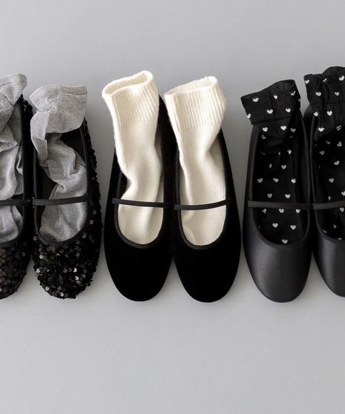 menue(メヌエ)の「ラウンドトゥ ゴムストラップ バレエシューズ(バレエシューズ・レディース・ブラック系その他/ゴールド/ピンク/シルバー/ブラック/ブラック系その他2/ブラウン系その他2/ホワイト系その他/ブラウン系その他/レッド・25.0cm/24.5cm/23.0cm/22.5cm/22.0cm/21.5cm/26.0cm/25.5cm/24.0cm/23.5cm)」の4枚目の写真