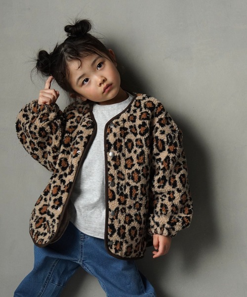 MAKE YOUR DAY（メイクユアデイ）の「模様入り両面ボアカーディガン■80～140cm（カーディガン/ボレロ・キッズ・ベージュ/ブラウン/ブルー/アイボリー・80/90/100/110/120/130/140）」の13枚目の写真