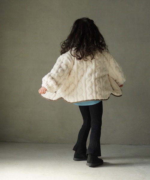 MAKE YOUR DAY（メイクユアデイ）の「模様入り両面ボアカーディガン■80～140cm（カーディガン/ボレロ・キッズ・ベージュ/ブラウン/ブルー/アイボリー・80/90/100/110/120/130/140）」の21枚目の写真