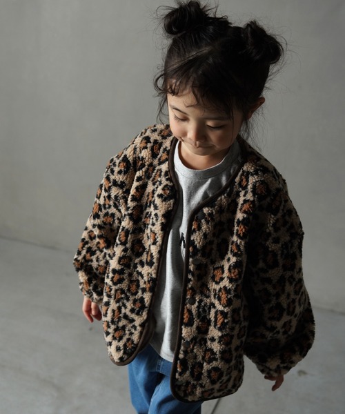 MAKE YOUR DAY（メイクユアデイ）の「模様入り両面ボアカーディガン■80～140cm（カーディガン/ボレロ・キッズ・ベージュ/ブラウン/ブルー/アイボリー・80/90/100/110/120/130/140）」の11枚目の写真