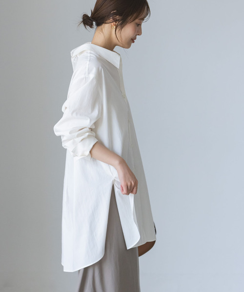 SHIPS ブラウス ホワイト シンプル 無地 ノーカラー バックボタン Noble（ノーブル）の「【My Policy Shirt】バックボタン