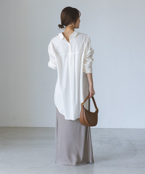 Noble（ノーブル）の「【My Policy Shirt】バックボタンレギュラーオーバーシャツ（シャツ/ブラウス・レディース・サックスブルー/ホワイト・FREE）」の9枚目の写真