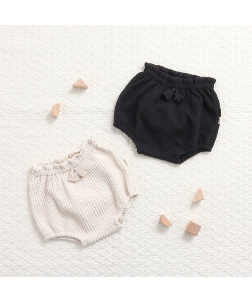 apres les cours（アプレレクール）の「ギャザーブルマ（その他ベビーウェア・キッズ・アイボリー/ブラック・80）」の3枚目の写真