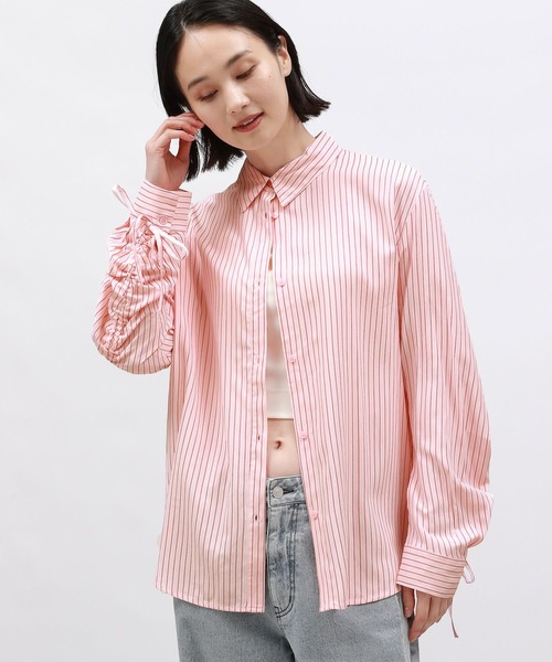 LAKOLE(ラコレ)の「袖シャーリングシャツ2 / 142594(シャツ/ブラウス・レディース・ピンク/アイボリー/ブルー・FREE)」の18枚目の写真