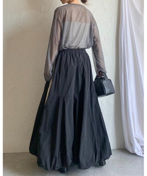 She's Closet(シーズクローゼット)の「ボリュームフレアロングサイドラインナイロンタフタバルーンスカート(スカート・レディース・アイボリー/ブラック/チャコールグレー/カーキ/グリーン系その他・FREE)」の11枚目の写真