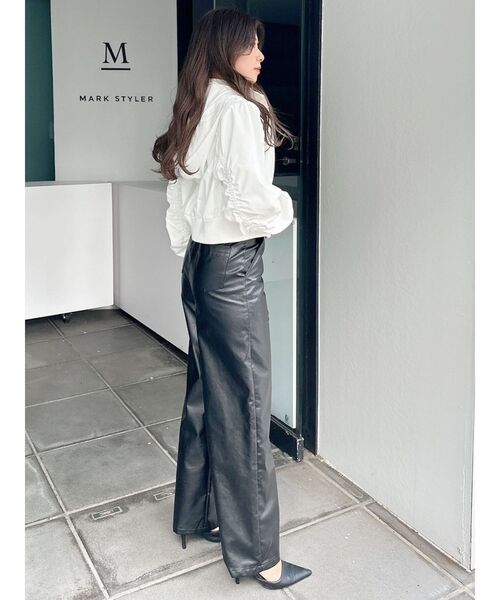 GYDA(ジェイダ)の「フェイクレザーワイドパンツ(その他パンツ・レディース・ブラック・MEDIUM/SMALL)」の5枚目の写真