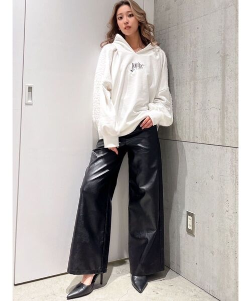 GYDA(ジェイダ)の「フェイクレザーワイドパンツ(その他パンツ・レディース・ブラック・MEDIUM/SMALL)」の19枚目の写真
