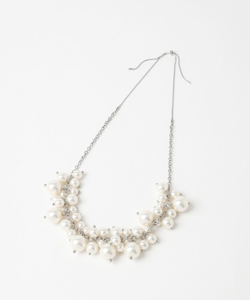 HARE（ハレ）の「ボリュームボールフリンジネックレス(HARE)（ネックレス・レディース・シルバー/ホワイト・FREE）」の10枚目の写真