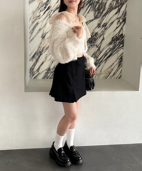 one after another NICE CLAUP（ワンアフターアナザーナイスクラップ）の「キラキラボタンチュールフェザーショートガーディガン（カーディガン/ボレロ・レディース・ラベンダー/ブラウン/アイボリー/チャコールグレー・FREE）」の12枚目の写真