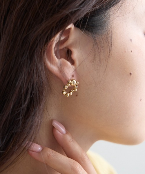 CIAOPANIC TYPY（チャオパニックティピー）の「lilメタルサークルビーズピアス（ピアス（両耳用）・レディース・ゴールド/シルバー・ONE SIZE）」の2枚目の写真