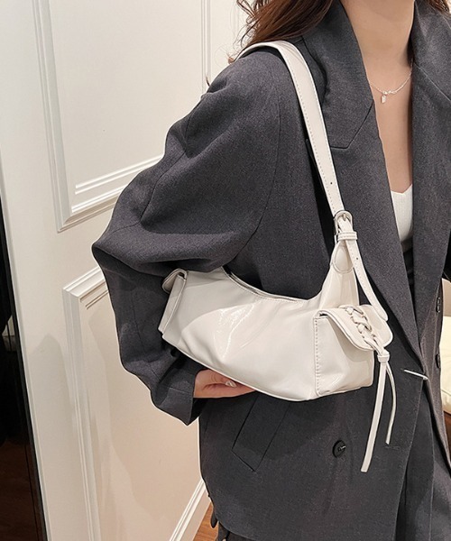 mebole（メボレ）の「サイドポケットレースアップショルダーバッグ（ショルダーバッグ・レディース・ホワイト/レッド/ブラック/ブルー/シルバー・FREE）」の18枚目の写真