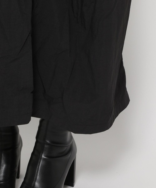 とこるやページ LOWRYS FARM（ローリーズファーム）の「2WAYDギャザーポケ