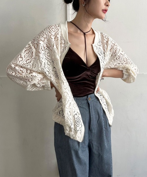 Jewelobe(ジュエローブ)の「Tストラップカットベロアブラキャミソール(キャミソール・レディース・ブラック/グレー/ボルドー/ブラウン/ベージュ/ブルー・FREE)」の19枚目の写真