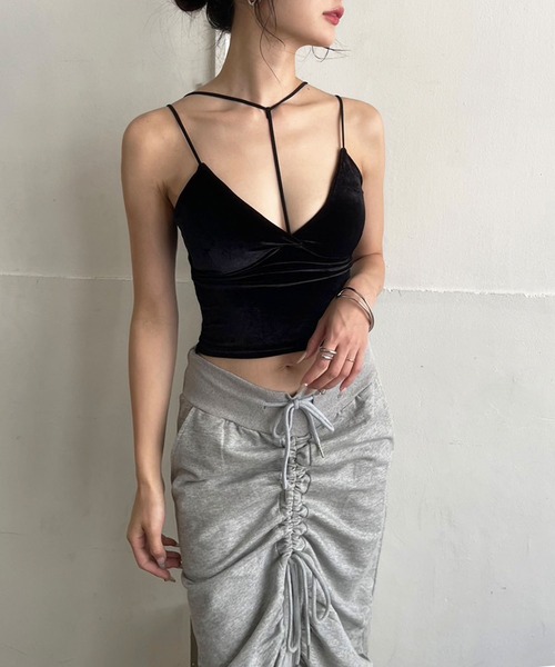 Jewelobe(ジュエローブ)の「Tストラップカットベロアブラキャミソール(キャミソール・レディース・ブラック/グレー/ボルドー/ブラウン/ベージュ/ブルー・FREE)」の22枚目の写真