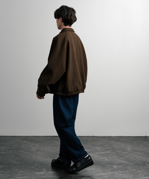 Rocky Monroe（ロッキーモンロー）の「新色追加 オーバーサイズテックメルトンドルマンスリーブショートブルゾン（ブルゾン・メンズ・チャコール/ネイビー/ブラウン/ブラック/グレイッシュベージュ/オフホワイト/ダークグリーン/チェック・M/L）」の12枚目の写真