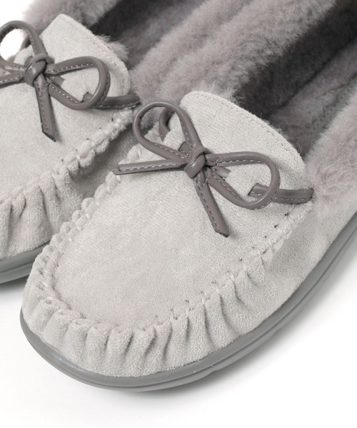 studio CLIP(スタディオクリップ)の「撥水ファーモカシン(モカシン/デッキシューズ・レディース・ライトグレー/グレー/ベージュ/ブラック・SMALL/LARGE/MEDIUM)」の8枚目の写真