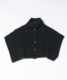 ケーブル編みニットクロップドトップス