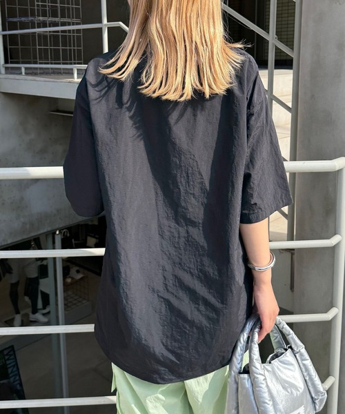 CIAOPANIC(チャオパニック)の「【ZOZO限定】配色ハーフスリーブナイロンプルオーバー(Tシャツ/カットソー・メンズ・カーキ/ブルーグレー/ブラック/ベージュ・XS/S/M/L/XL)」の6枚目の写真
