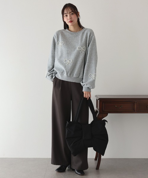 BLUEEAST（ブルーイースト）の「パールリボンスウェット（スウェット・レディース・グレー/ブラック・MEDIUM）」の3枚目の写真