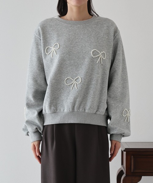 BLUEEAST（ブルーイースト）の「パールリボンスウェット（スウェット・レディース・グレー/ブラック・MEDIUM）」の4枚目の写真