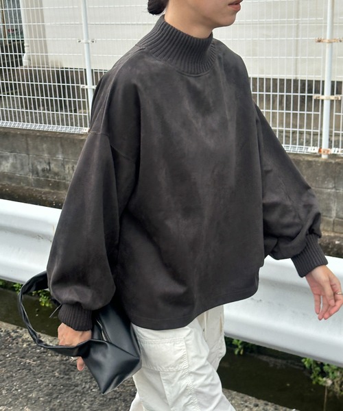 select MOCA(セレクトモカ)の「スエードポンチネックリブトップス(その他トップス・レディース・アイボリー/ブラック/モカ・FREE)」の3枚目の写真
