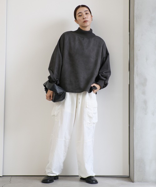 select MOCA(セレクトモカ)の「スエードポンチネックリブトップス(その他トップス・レディース・アイボリー/ブラック/モカ・FREE)」の5枚目の写真