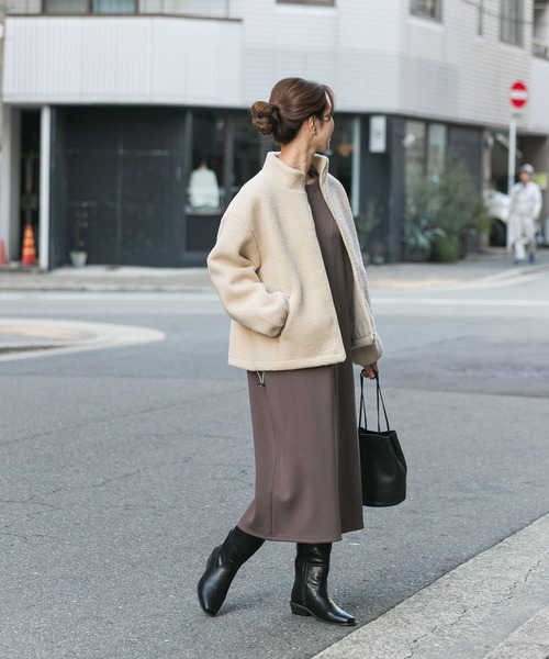 URBAN RESEARCH DOORS（アーバンリサーチドアーズ）の「スタンドカラーボアブルゾン（ブルゾン・レディース・グレー系その他/アイボリー・MEDIUM）」の10枚目の写真