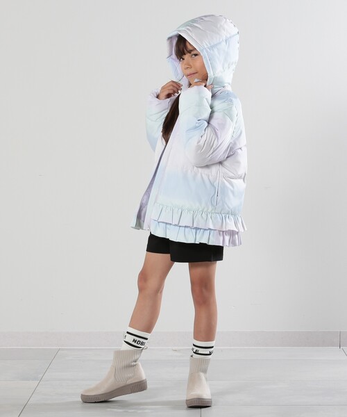 SHOO・LA・RUE（シューラルー）の「◆【110-140cm/撥水】フード2WAY総柄フリルブルゾン（ブルゾン・キッズ・ベージュ系その他3/ブラック系/パープル系1・11/12/13/14）」の13枚目の写真