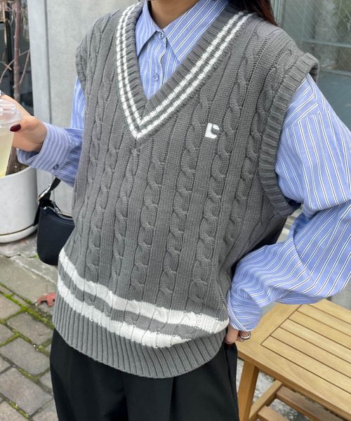 Chillfar（チルファー）の「チルデンニットベスト（ベスト・レディース・ネイビー/バーガンディー/チャコール/ブラック・FREE）」の22枚目の写真