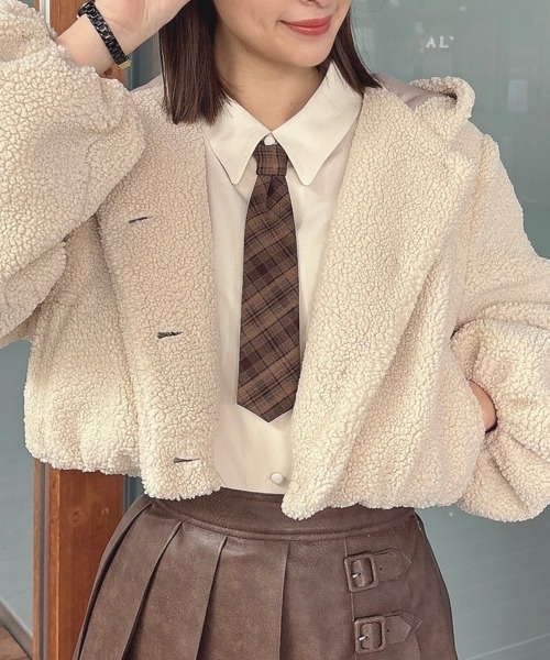 F i.n.t(フィント)の「リボン付きボアショートコート/fint(その他アウター・レディース・アイボリー/ピンクベージュ・FREE)」の16枚目の写真