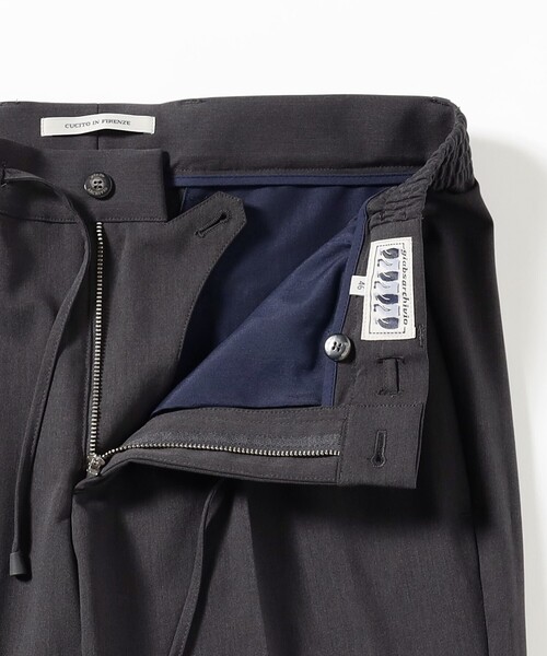 BRILLA per il gusto（ブリッラペルイルグースト）の「【別注】giabsarchivio / MASACCIO テクニカルツイル 1プリーツ ドローコード スラックス（その他パンツ・メンズ・ブラック系その他3/チャコールグレー・50/52/42/44/48/46）」の10枚目の写真