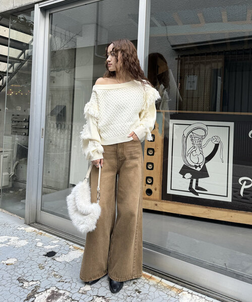 mline（エムライン）の「[mline]オフショルフリンジニット（パーカー・レディース・アイボリー/チャコールグレー/ベージュ・FREE）」の9枚目の写真