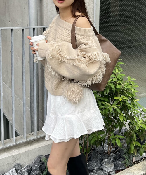 mline（エムライン）の「[mline]オフショルフリンジニット（パーカー・レディース・アイボリー/チャコールグレー/ベージュ・FREE）」の21枚目の写真