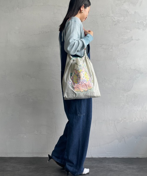 Ball&Chain（ボールアンドチェーン）の「[BALL&CHAIN/ボールアンドチェーン] D.M.RABBIT 刺繍デザインナイロントートバッグ（トートバッグ・レディース・ラベンダー/ライトグレー・M）」の9枚目の写真