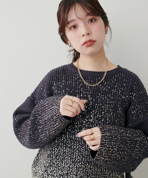 natural couture（ナチュラルクチュール）の「箔プリント加工ニットプルオーダー（ニット/セーター・レディース・モカ/ピンク/アイボリー/チャコールグレー・FREE）」の2枚目の写真