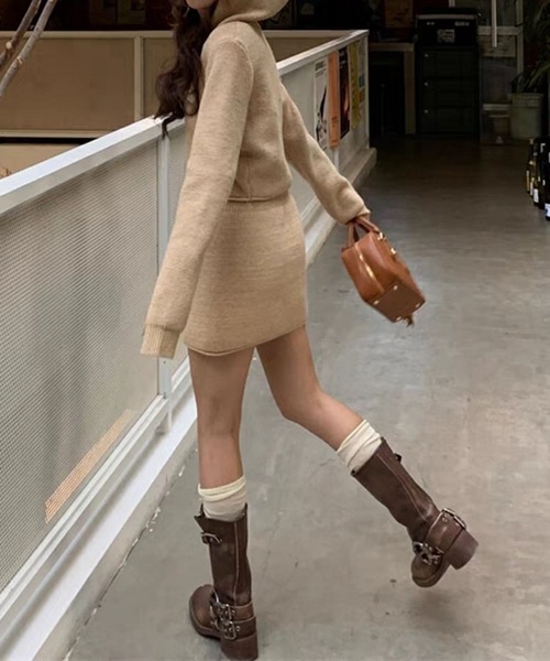 LYEON(リヨン)の「ブークレニットダブルジップパーカー&スカートセット(パーカー・レディース・グレー/ブラック/ホワイト/ベージュ・FREE)」の20枚目の写真