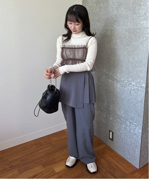 Mi-je(ミジェ)の「スカートレイヤードパンツ【韓国ファッション】(その他パンツ・レディース・グレー・M/S)」の14枚目の写真
