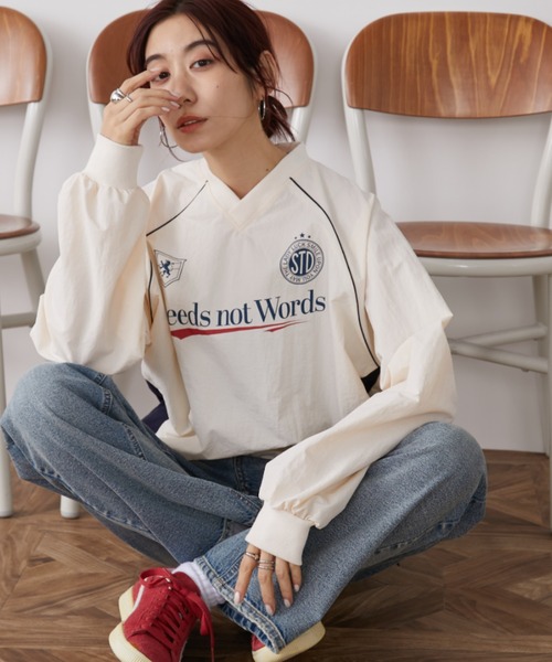 Auntie Rosa Holiday(アンティローザホリデー)の「バイカラーゲーミングナイロントップス(Tシャツ/カットソー・レディース・チャコールグレー/アイボリー・FREE)」の13枚目の写真