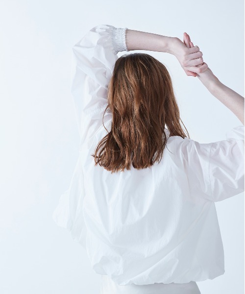 【新品タグ付き】マリリンムーン　プリーツナイロンシアーバルーンブルゾン プリーツナイロンシアーバルーンブルゾン（ブルゾン）｜Marilyn Moon